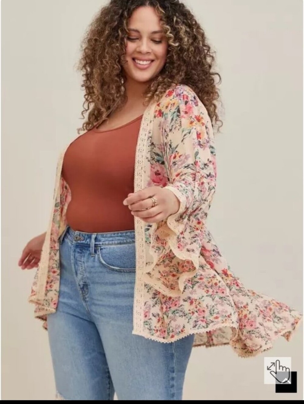Torrid Floral Chiffon Crochet Trim Kimono Cardigan. Size 2X.